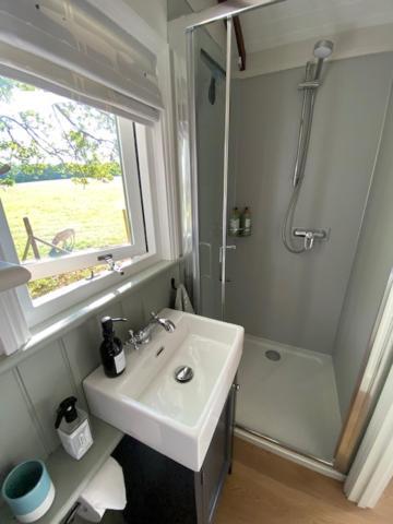Coachroad Shepherds Huts グロソップ エクステリア 写真