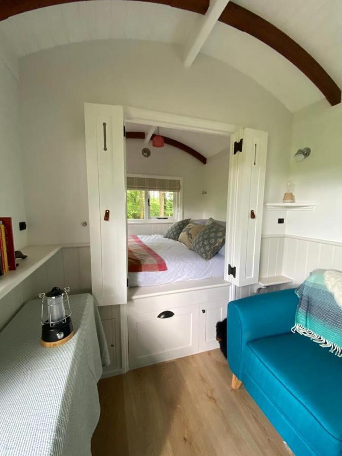 Coachroad Shepherds Huts グロソップ エクステリア 写真